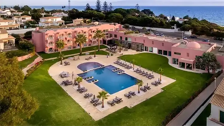 Algarve car hire - Lagos meeting point is Hotel Vila Gale Praia